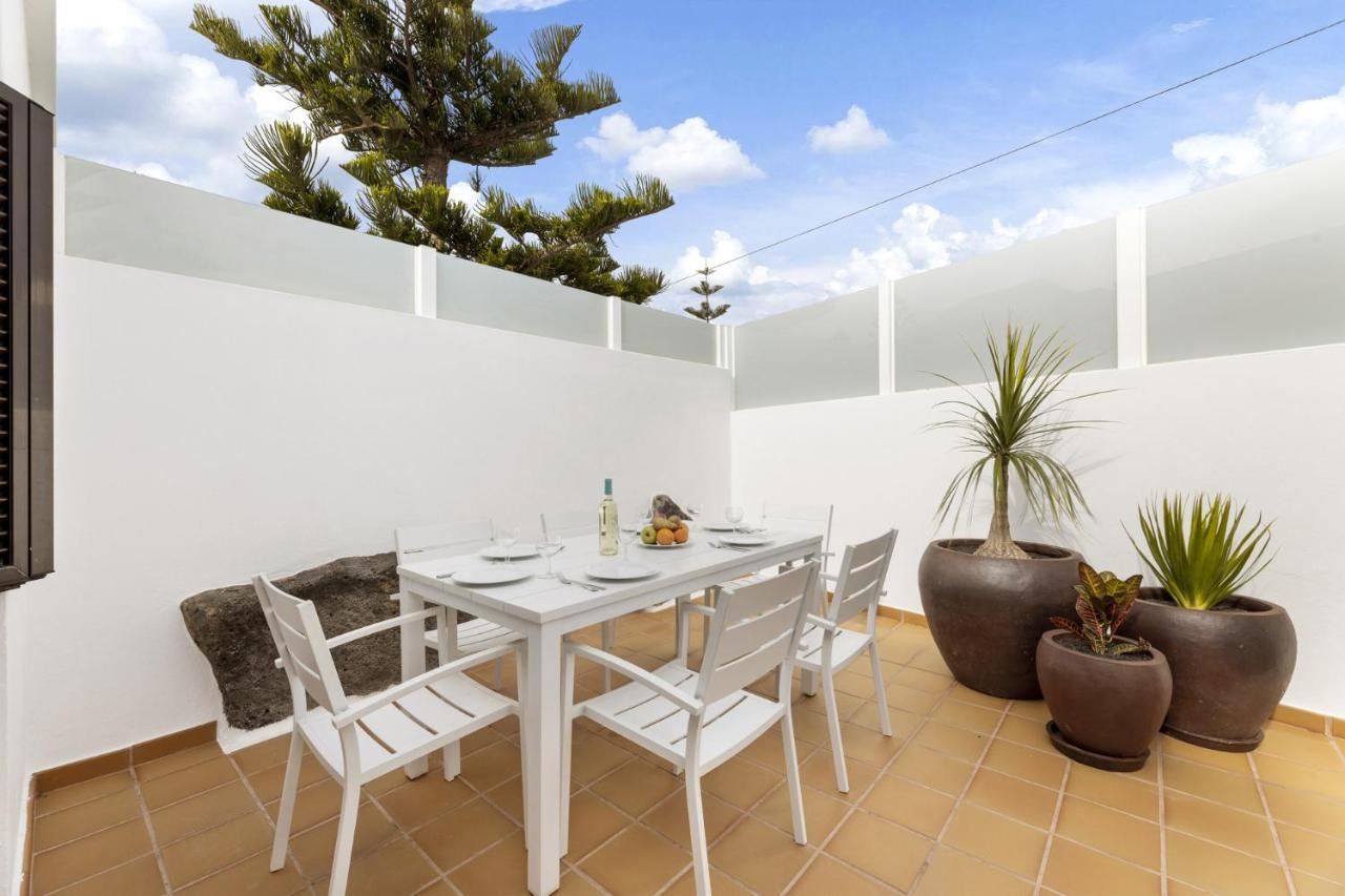 Villa 4 - Vipvipvillas Tías Exterior foto